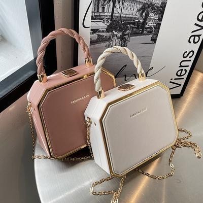Жесткая коробка Форма PU Кожа Crossbody Сумка с короткой веревочной ручкой для женщин 2022 Плечевые